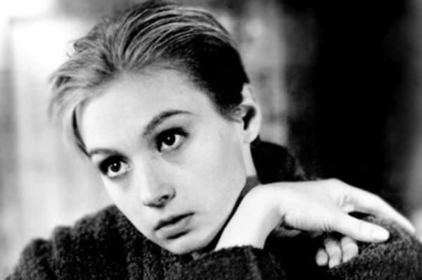 Read more about the article Актриса Ксения Качалина. Досье