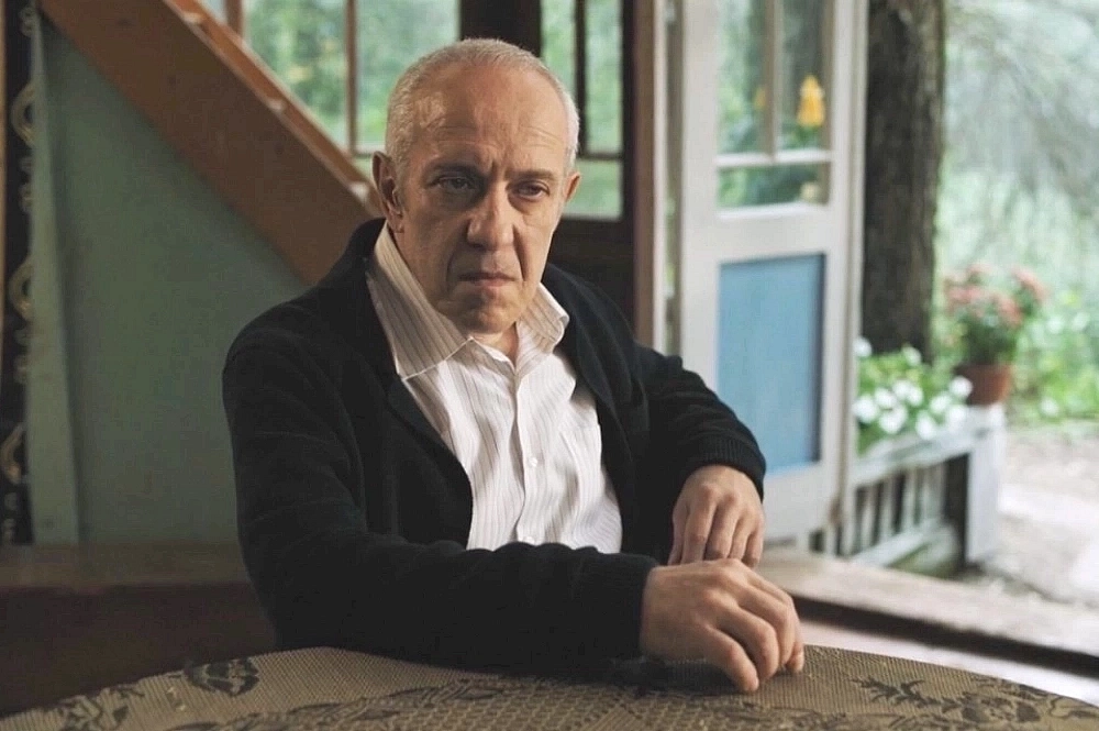 Read more about the article Владимир Довжик. Досье