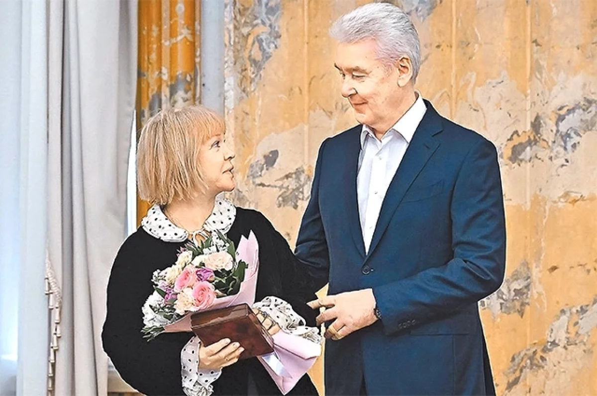 Read more about the article «Такая мощь!» Елена Валюшкина рассказала о любимых местах в Москве