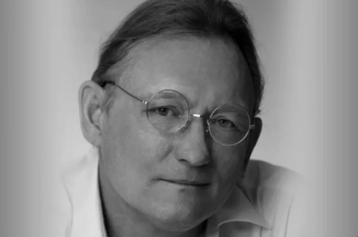 Read more about the article Смерть накануне спектакля: умер актер из «Улиц разбитых фонарей» Селеменев