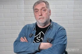 «Не спрашиваю ни о чём». Никита Высоцкий рассказал aif.ru о снах про отца