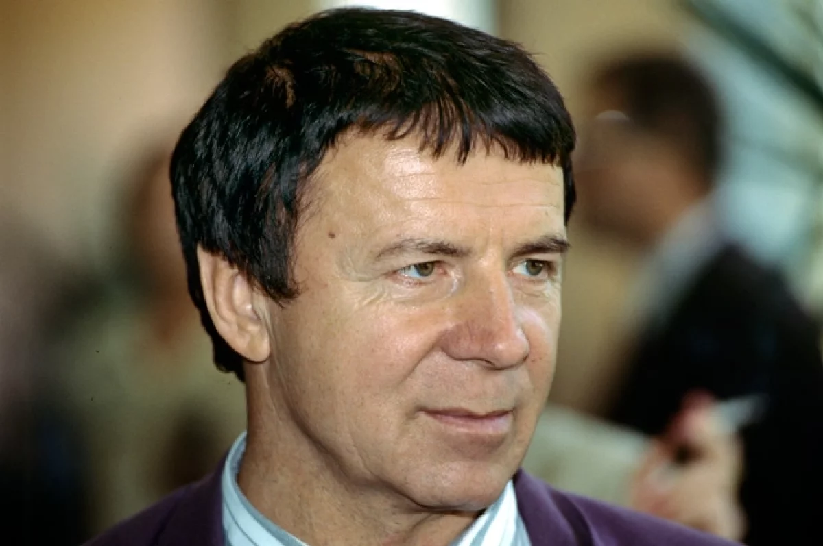 Read more about the article Стало известно, где похоронят Кашпировского